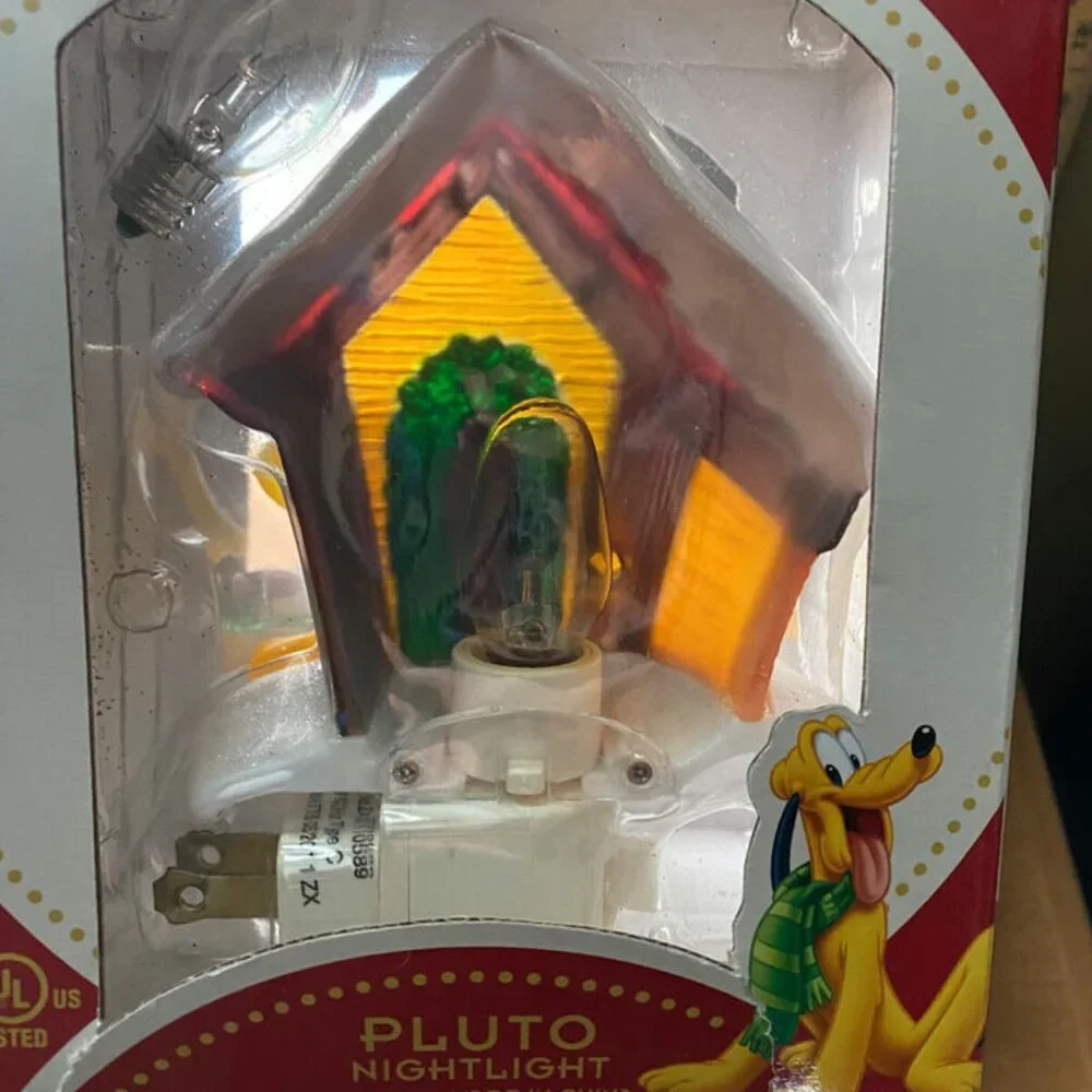 Disney Pluto Holiday Nightlight Christmas Dog House Decoration Glitter NEW!